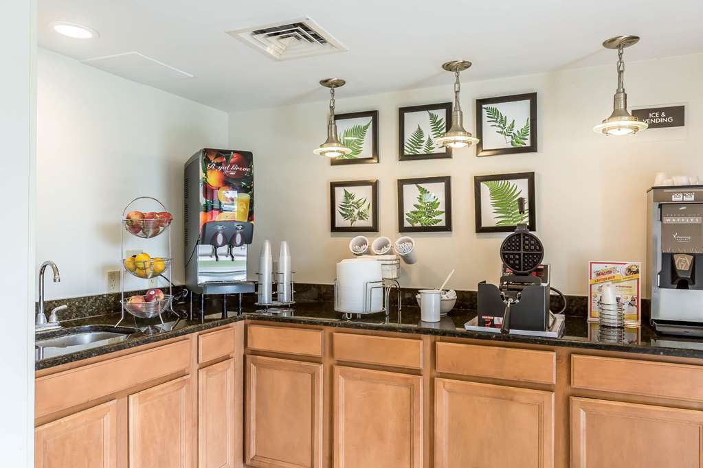 Quality Inn Grasonville Restaurante foto